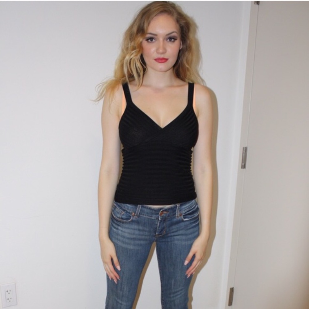 Bodycon Ribbed Black Stretch Tank Top! - Picture 4 of 4